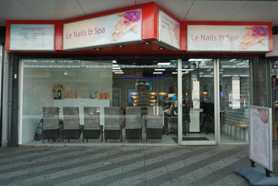 Le nails clearance spa